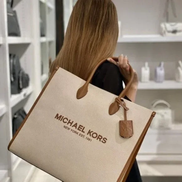 NWT SUMMER Michael Kors LG Mirella Tote
